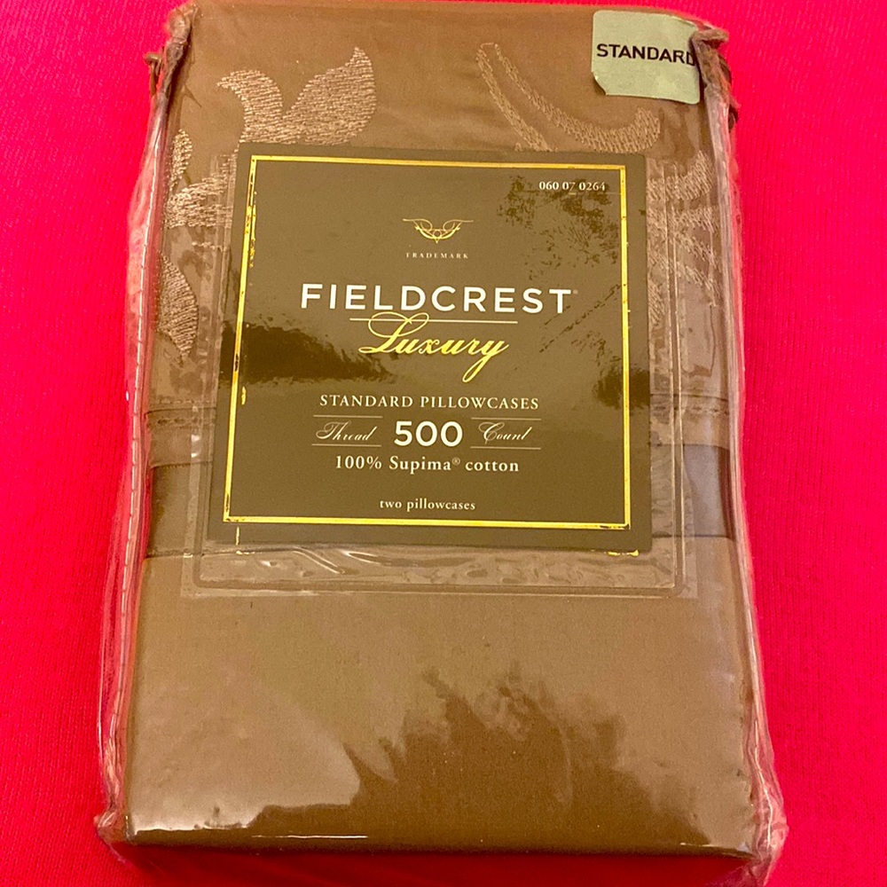 🆕 NWOT! Fieldcrest Luxury Standard Pillowcases Set of 2. 500 Thread Count